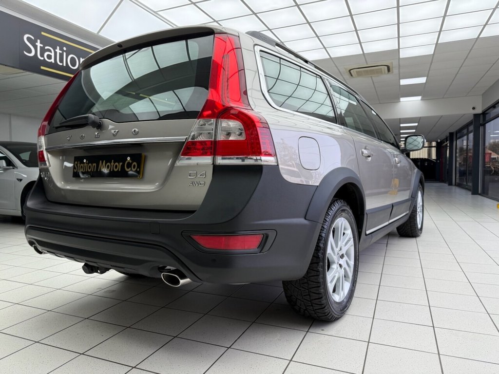Used Volvo XC70 2016 for sale - 77936864: Photo 10