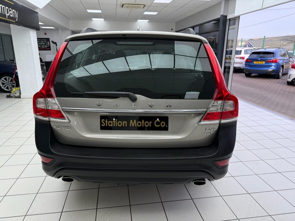 Used Volvo XC70 2016 for sale - 77936864: Photo 12