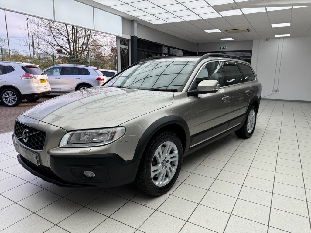 Used Volvo XC70 2016 for sale - 77936864: Photo 21