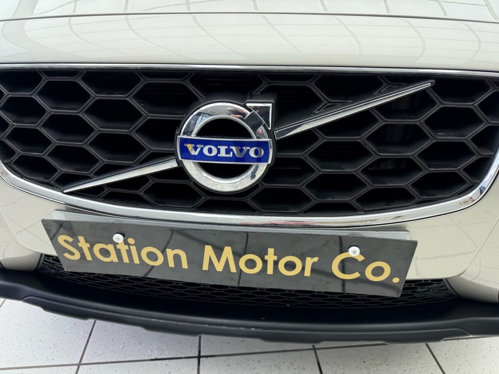 Used Volvo XC70 2016 for sale - 77936864: Photo 26