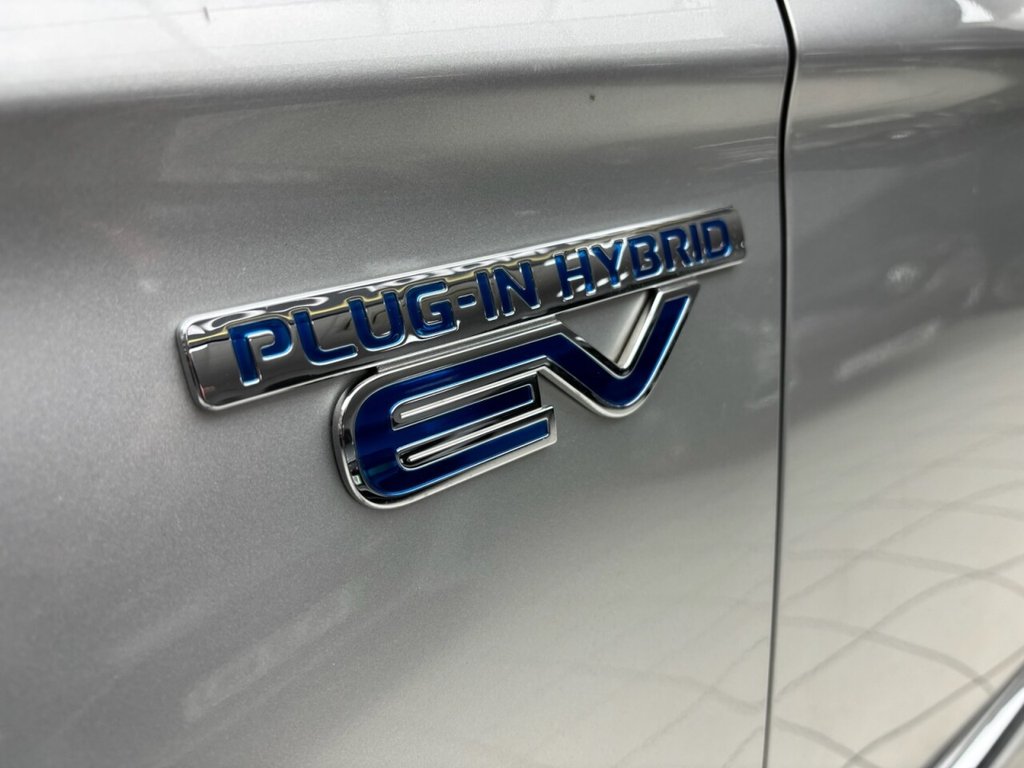 Used Mitsubishi Outlander 2018 for sale - 76730191: Photo 17