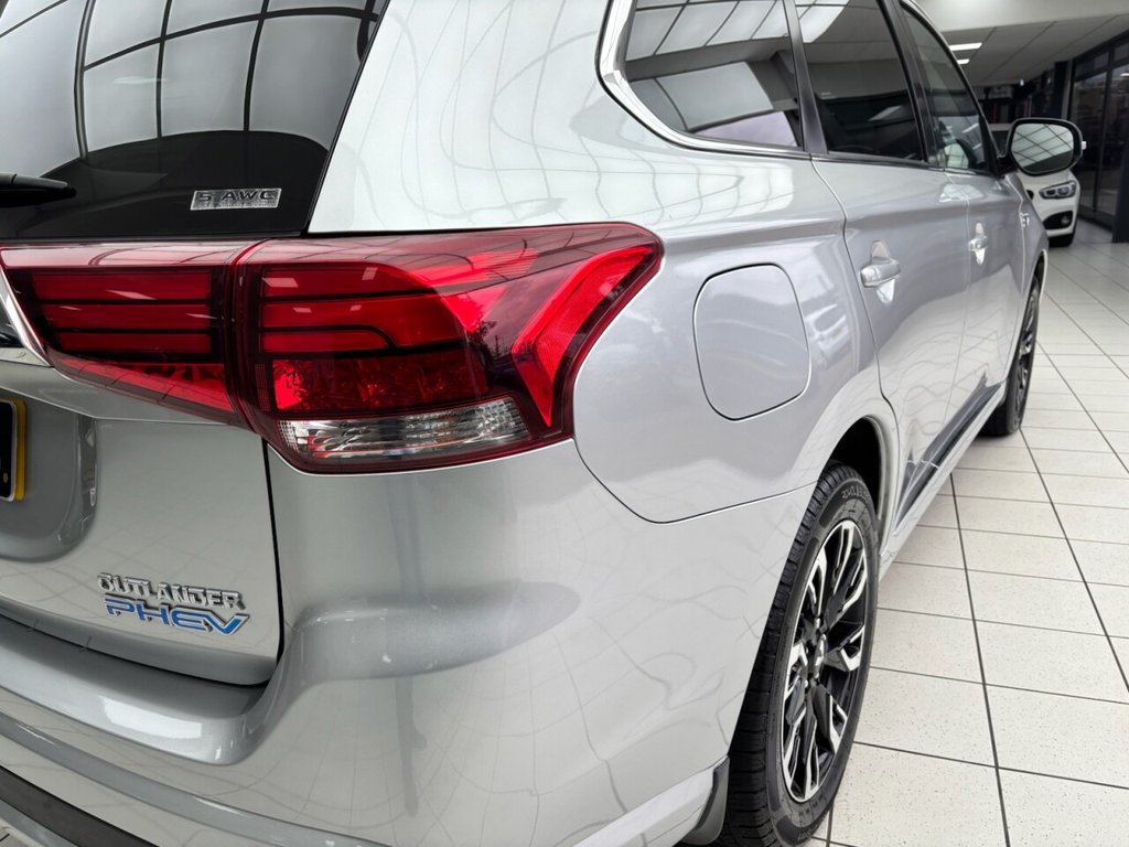 Used Mitsubishi Outlander 2018 for sale - 76730191: Photo 19