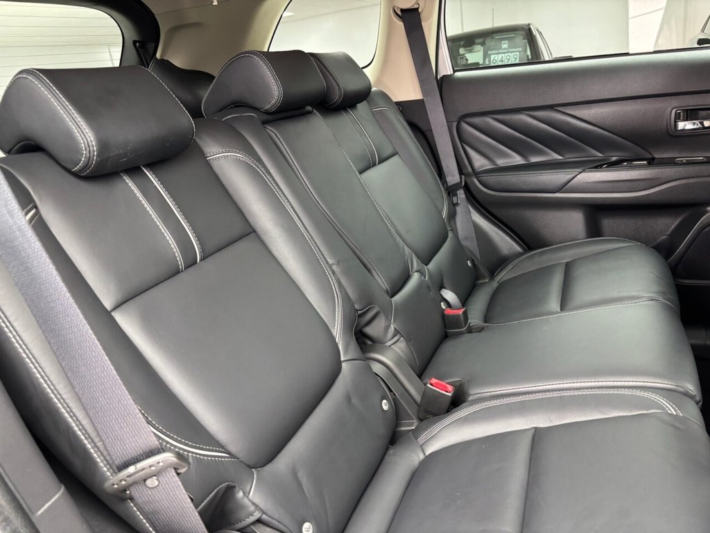 Used Mitsubishi Outlander 2018 for sale - 76730191: Photo 43