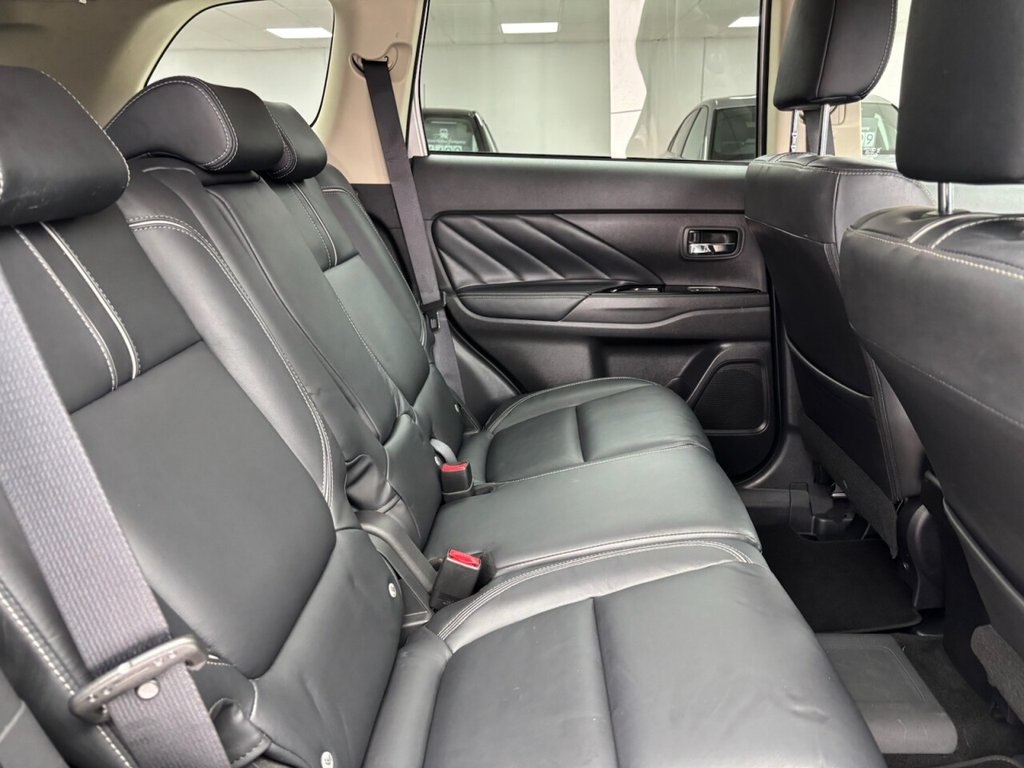 Used Mitsubishi Outlander 2018 for sale - 76730191: Photo 44