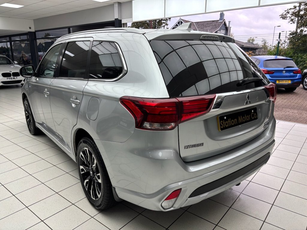 Used Mitsubishi Outlander 2018 for sale - 76730191: Photo 9