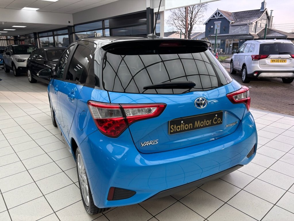 Used Toyota Yaris 2018 for sale - 77139668: Photo 9