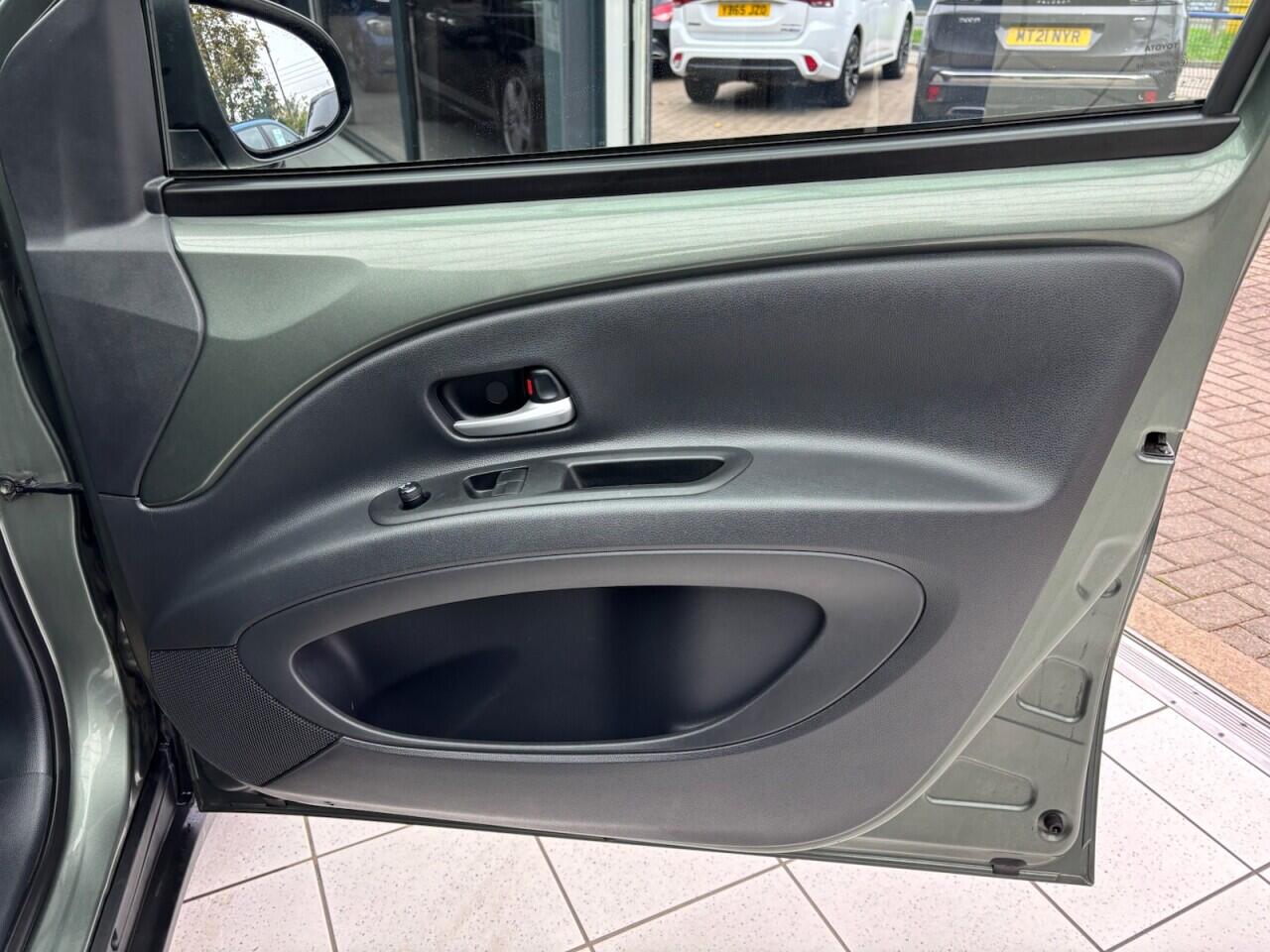 Used Toyota Aygo X for sale - 76613065: Photo 39