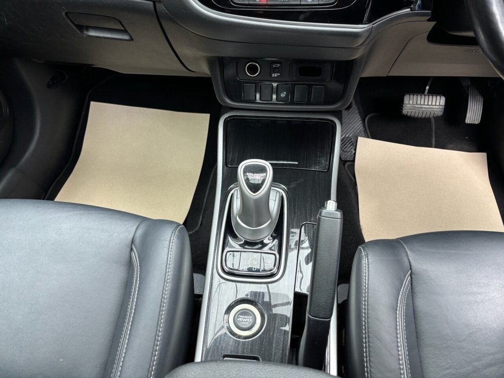 Used Mitsubishi Outlander 2016 for sale - 76784044: Photo 36