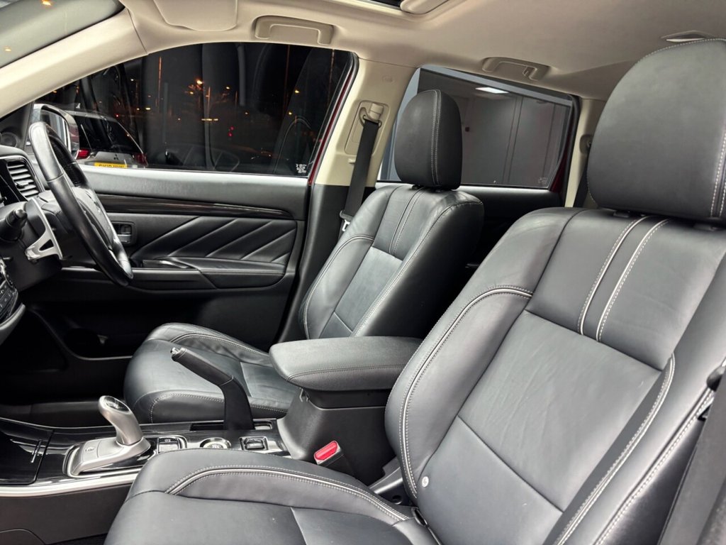 Used Mitsubishi Outlander 2016 for sale - 76784044: Photo 40