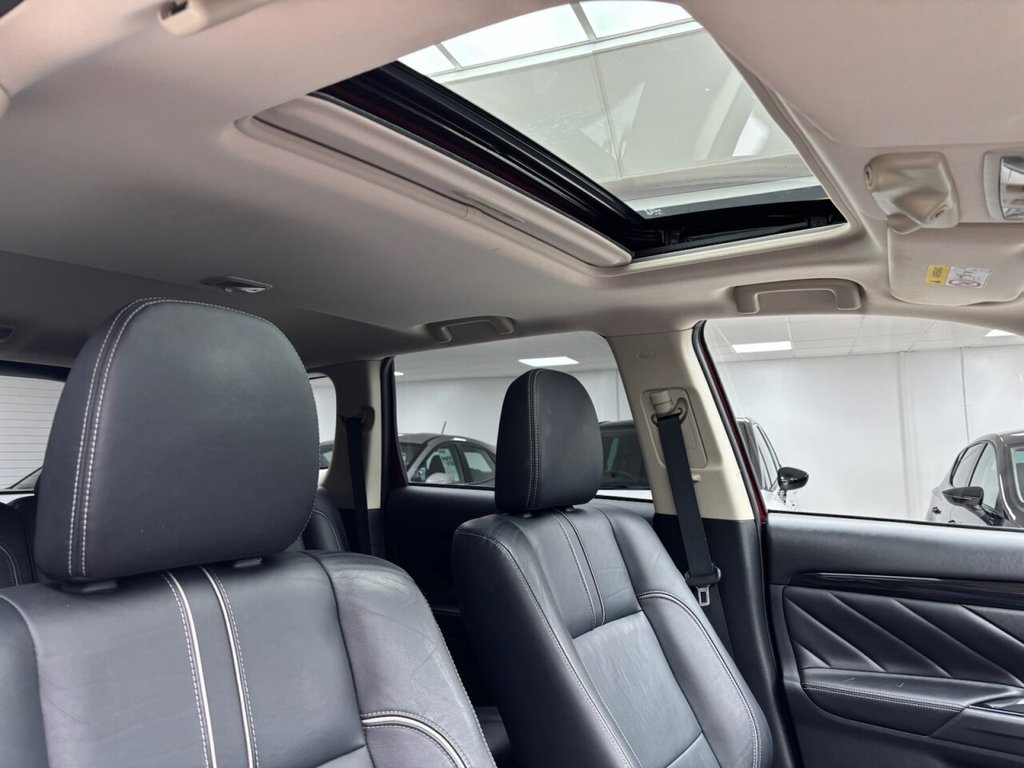 Used Mitsubishi Outlander 2016 for sale - 76784044: Photo 43