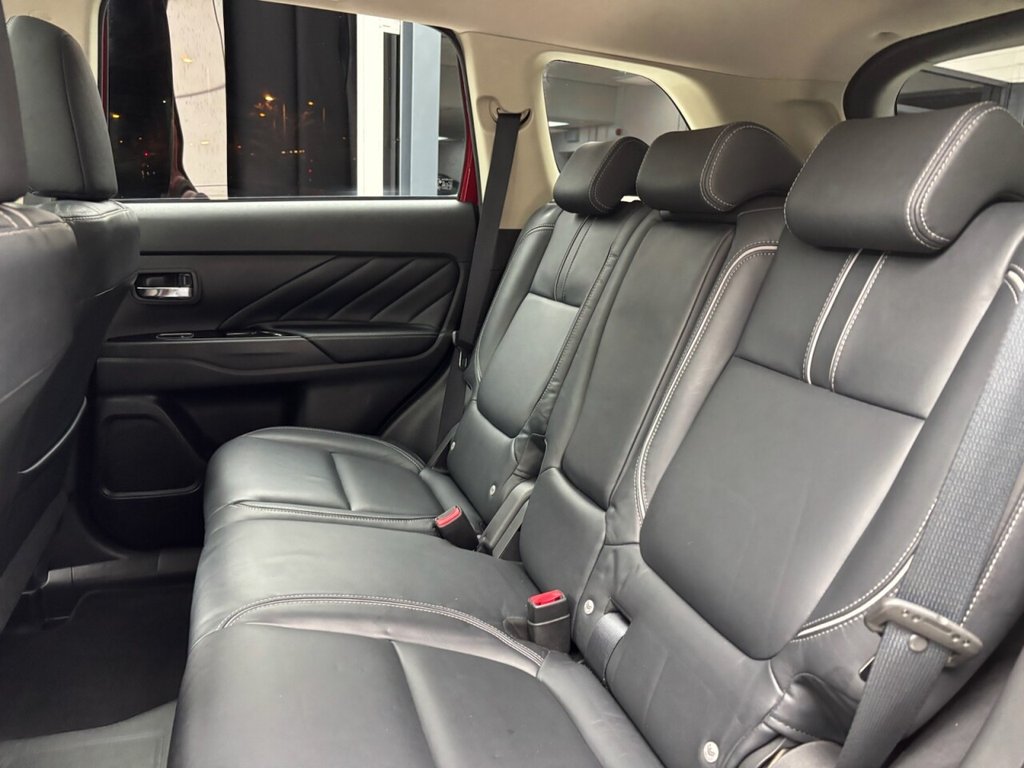 Used Mitsubishi Outlander 2016 for sale - 76784044: Photo 46