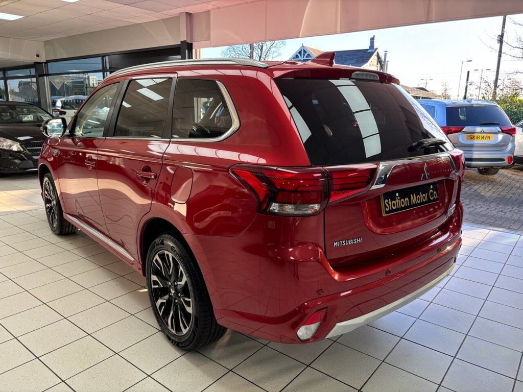 Used Mitsubishi Outlander 2016 for sale - 76784044: Photo 9