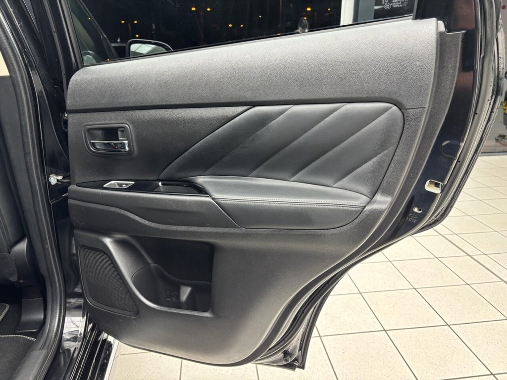 Used Mitsubishi Outlander 2017 for sale - 77421707: Photo 45