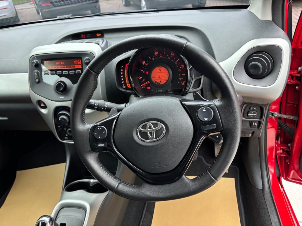 Used Toyota AYGO 2017 for sale - 77571956: Photo 28