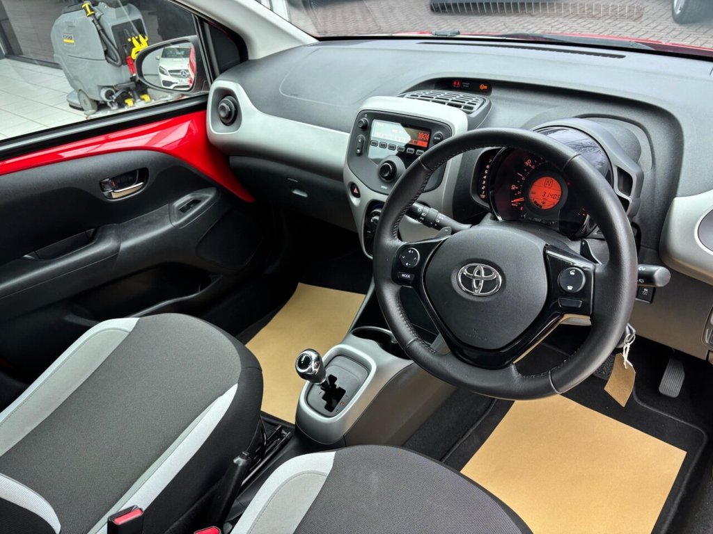 Used Toyota AYGO 2017 for sale - 77571956: Photo 29