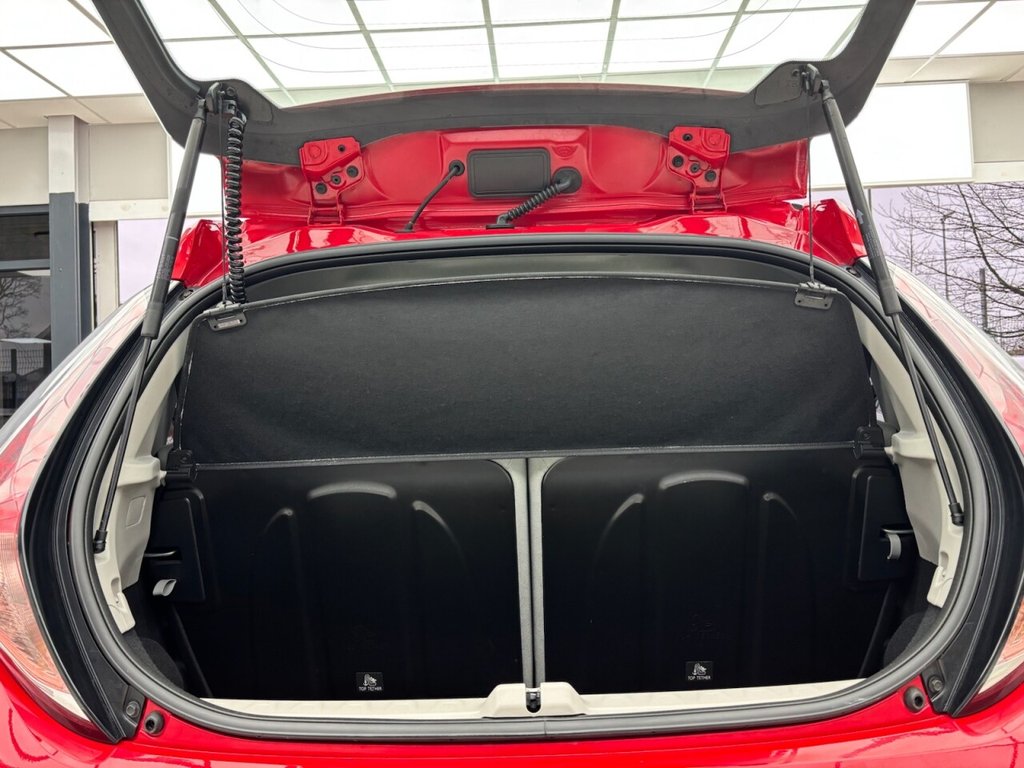 Used Toyota AYGO 2017 for sale - 77571956: Photo 40