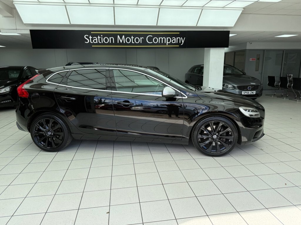 Used Volvo V40 2017 for sale - 78017773: Photo 9