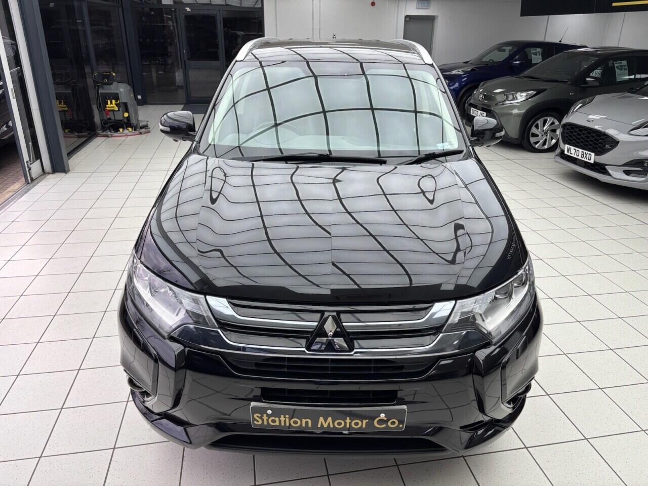 Used Mitsubishi Outlander 2017 for sale - 76658727: Photo 23