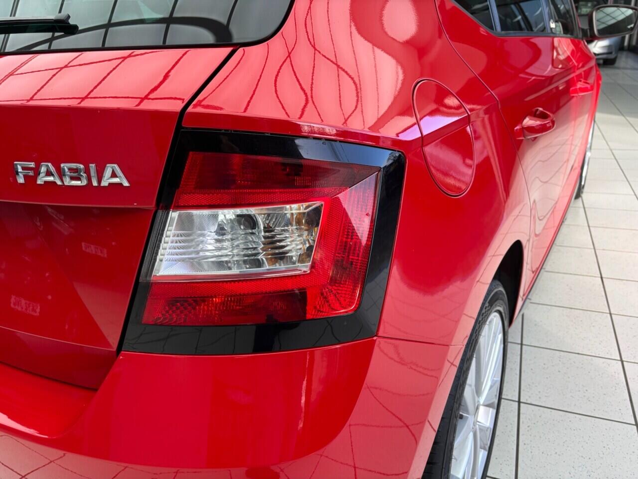 Used Skoda Fabia 2018 for sale - 76613019: Photo 17