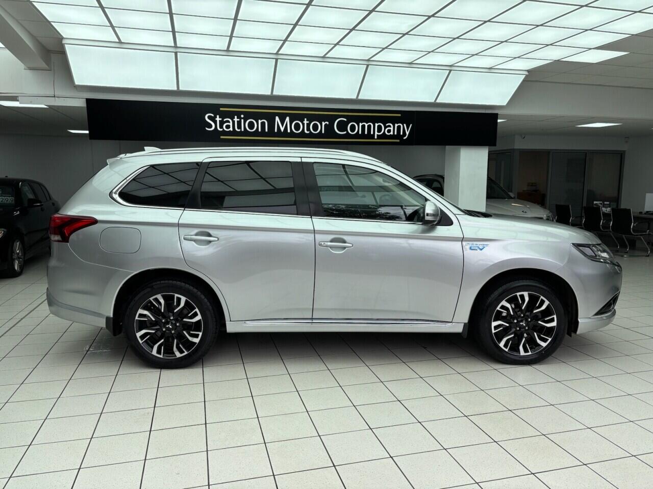 Used Mitsubishi Outlander 2018 for sale - 76666555: Photo 14