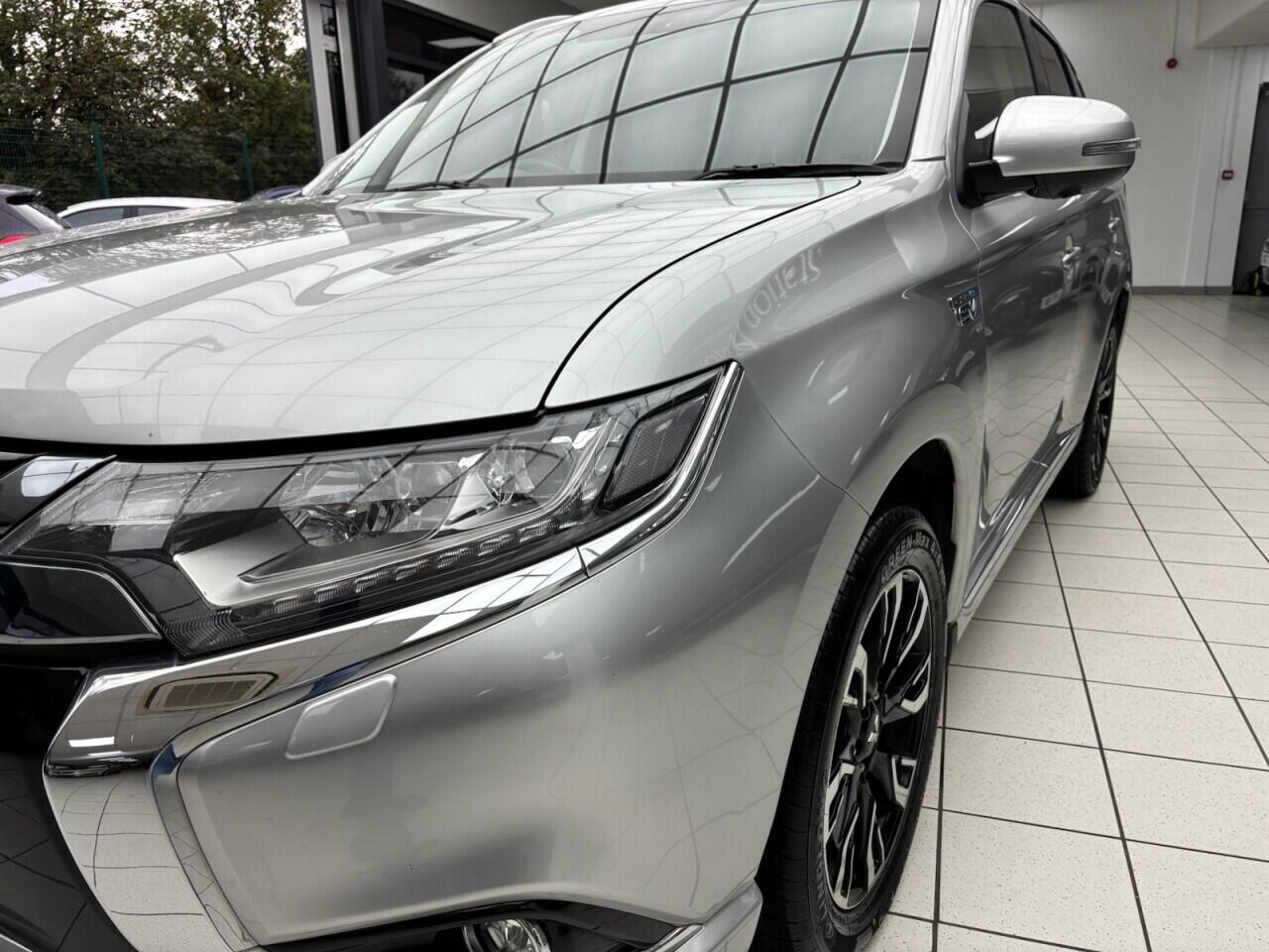 Used Mitsubishi Outlander 2018 for sale - 76666555: Photo 16