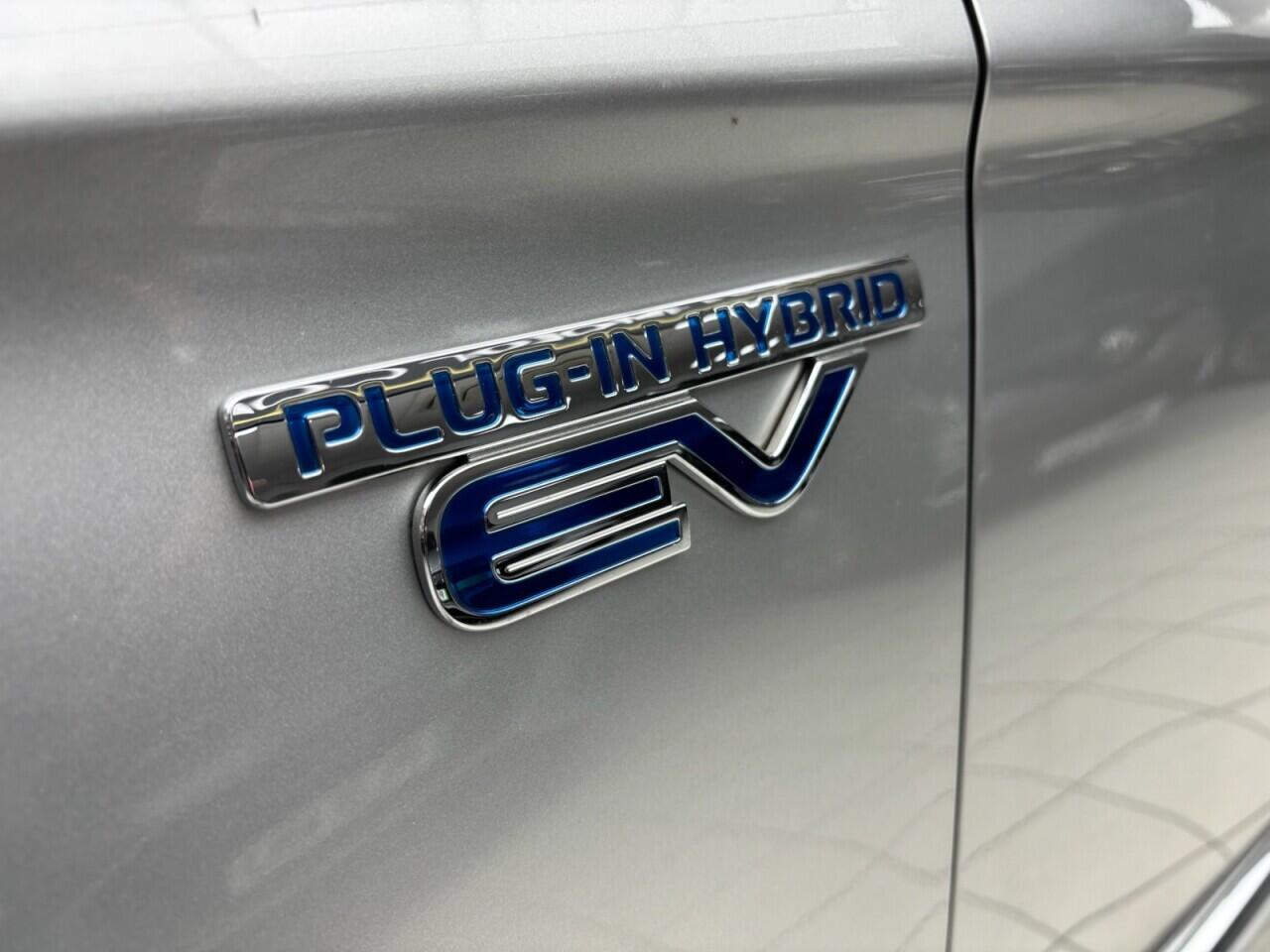 Used Mitsubishi Outlander 2018 for sale - 76666555: Photo 17