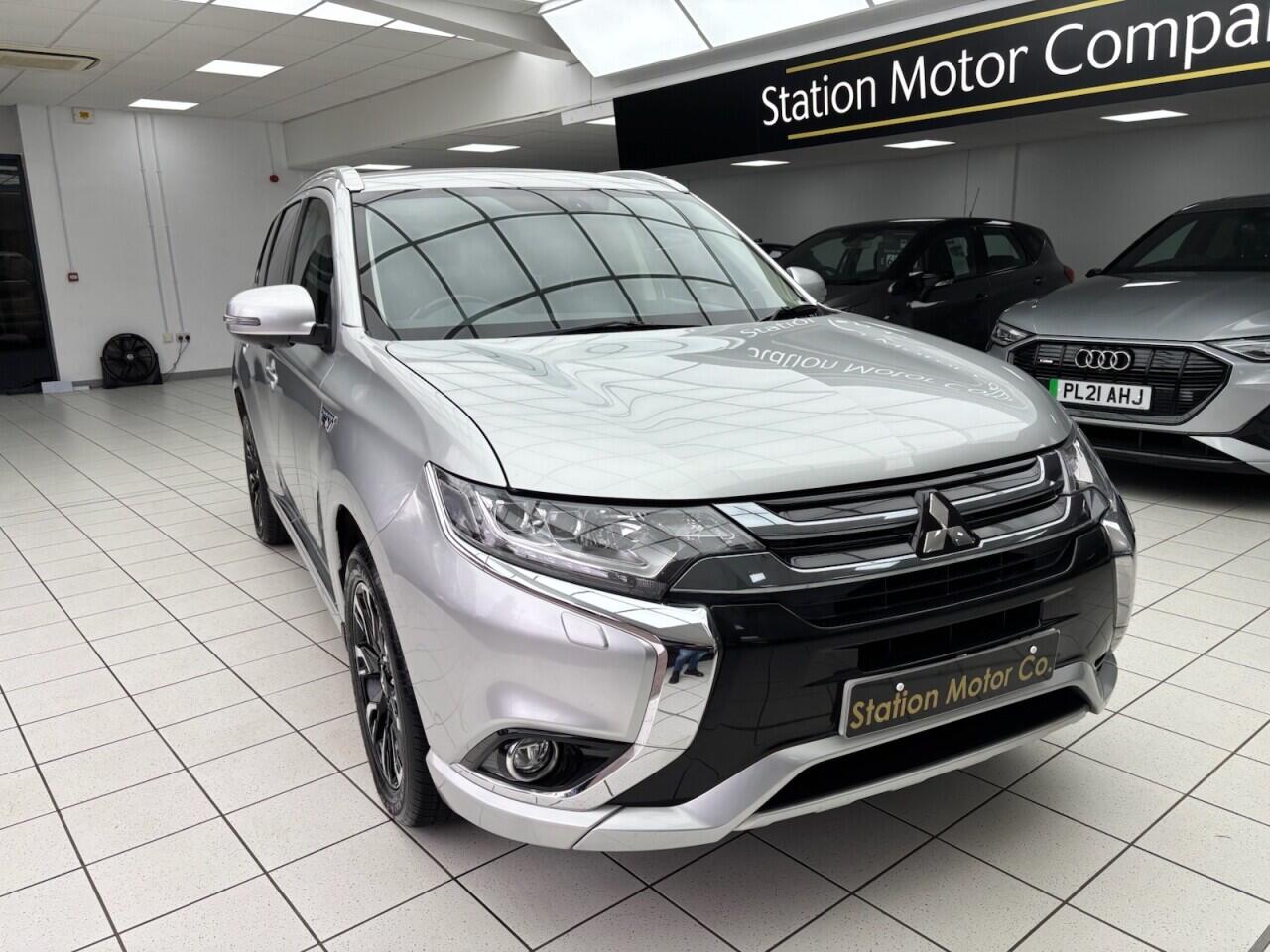 Used Mitsubishi Outlander 2018 for sale - 76666555: Photo 5