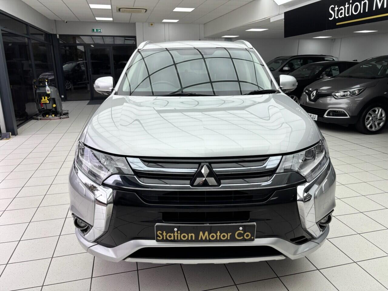 Used Mitsubishi Outlander 2018 for sale - 76666555: Photo 6