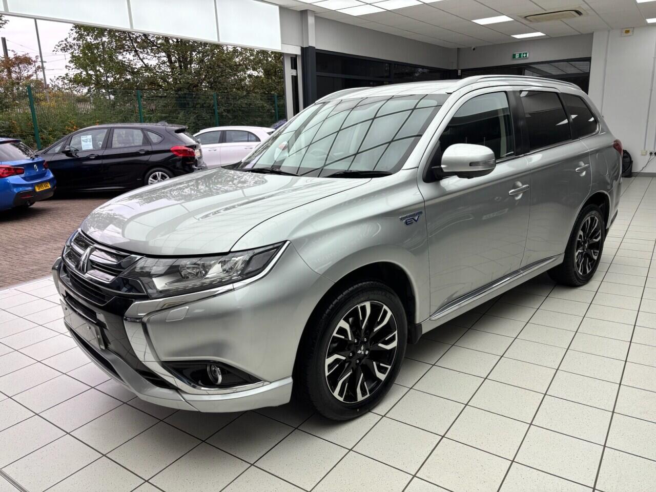 Used Mitsubishi Outlander 2018 for sale - 76666555: Photo 8