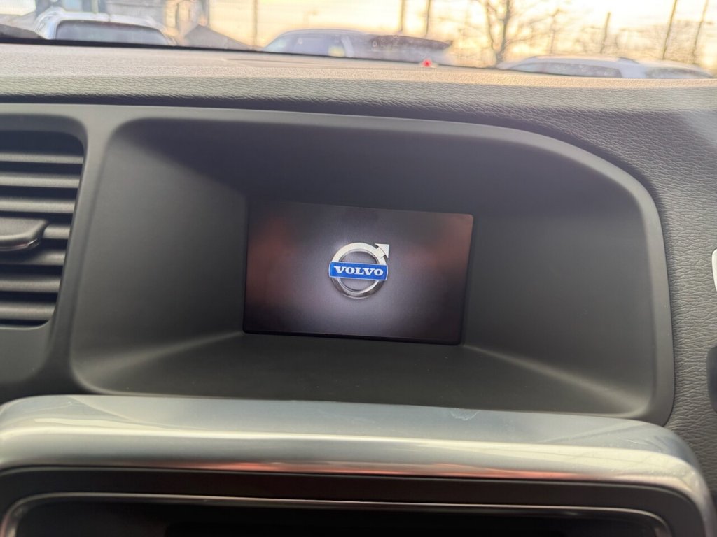 Used Volvo V60 2016 for sale - 77594376: Photo 34