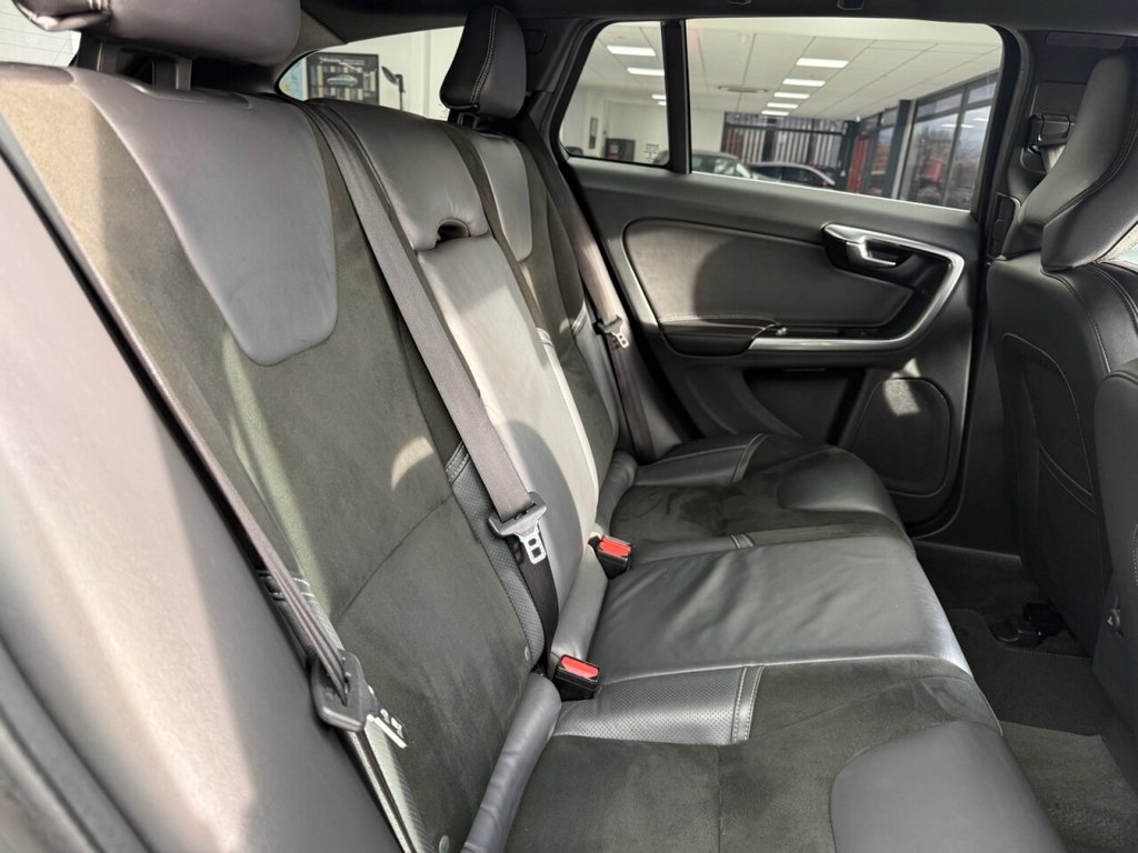 Used Volvo V60 2016 for sale - 77594376: Photo 43