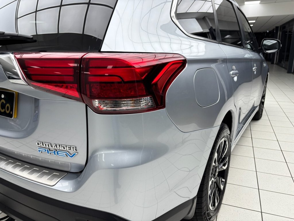 Used Mitsubishi Outlander 2018 for sale - 76730204: Photo 18