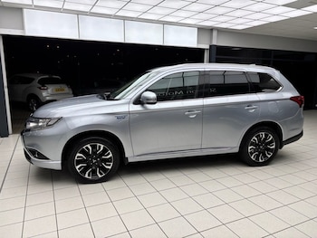 Used Mitsubishi Outlander 2018 for sale - 76730204: Photo