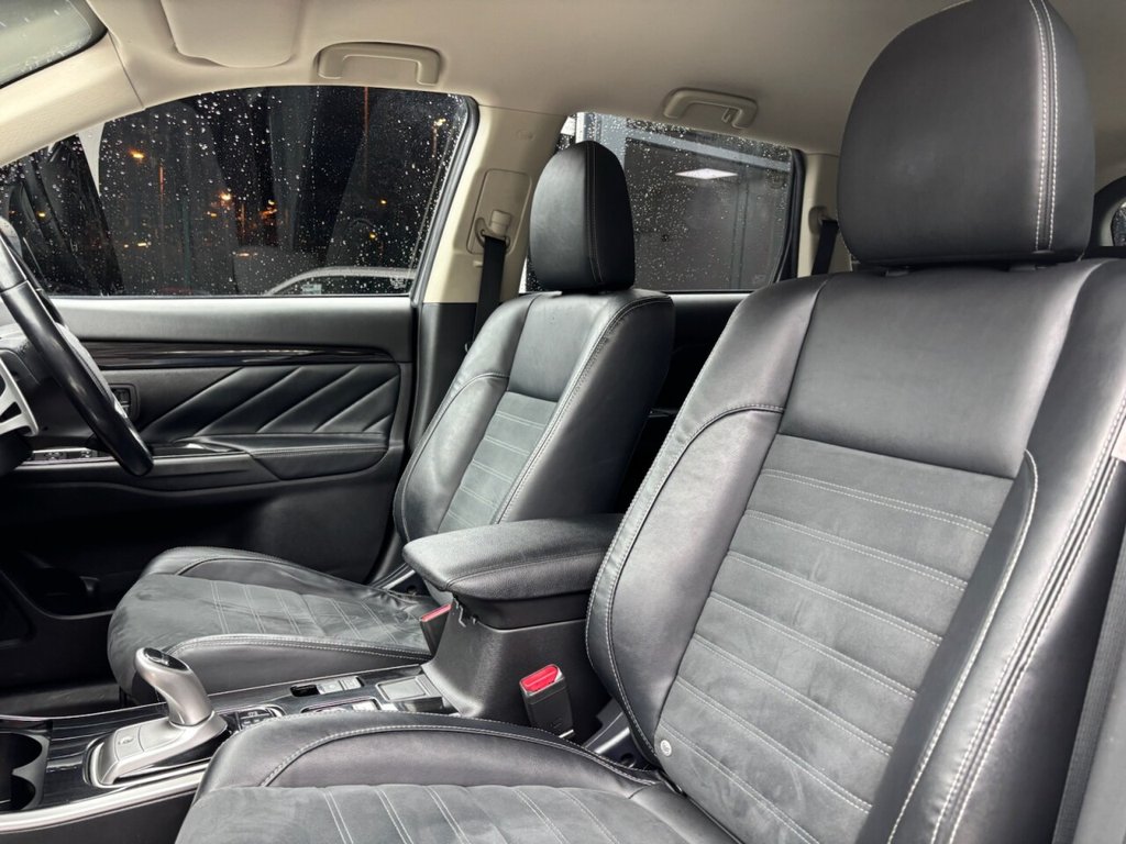 Used Mitsubishi Outlander 2018 for sale - 76730204: Photo 36