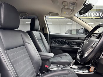 Used Mitsubishi Outlander 2018 for sale - 76730204: Photo