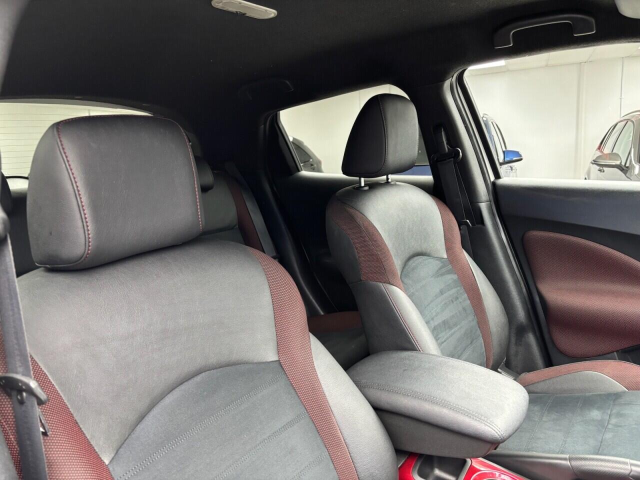 Used Nissan Juke 2017 for sale - 76612937: Photo 40