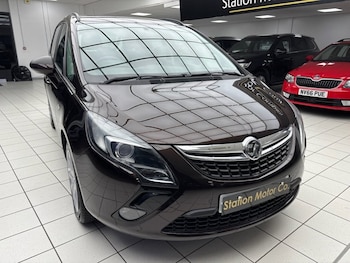 Used Vauxhall Zafira Tourer 2014 for sale - 77422558: Photo