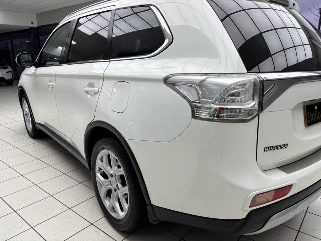 Used Mitsubishi Outlander 2016 for sale - 77328546: Photo 16