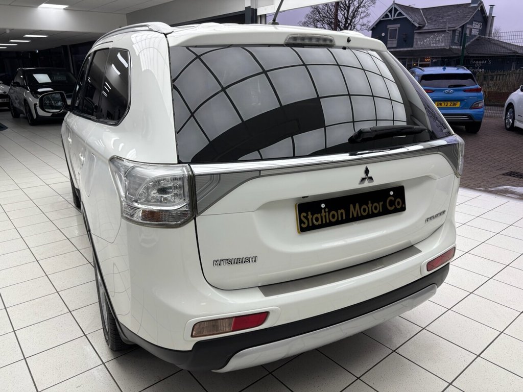 Used Mitsubishi Outlander 2016 for sale - 77328546: Photo 9