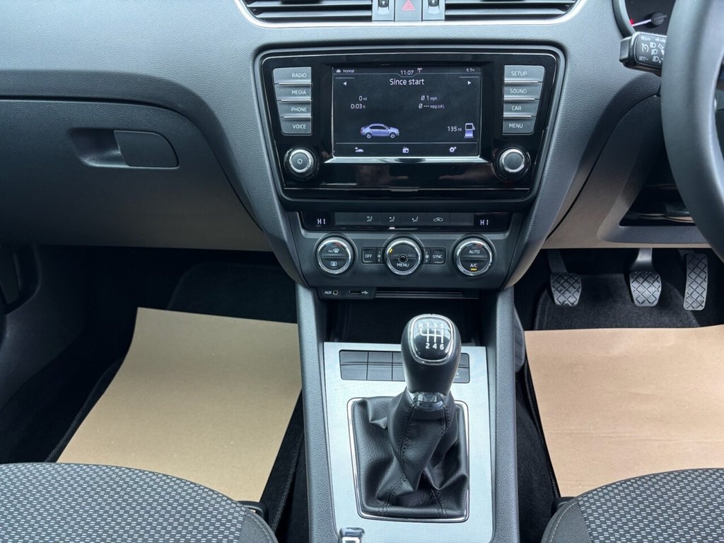 Used Skoda Octavia 2015 for sale - 77133592: Photo 30