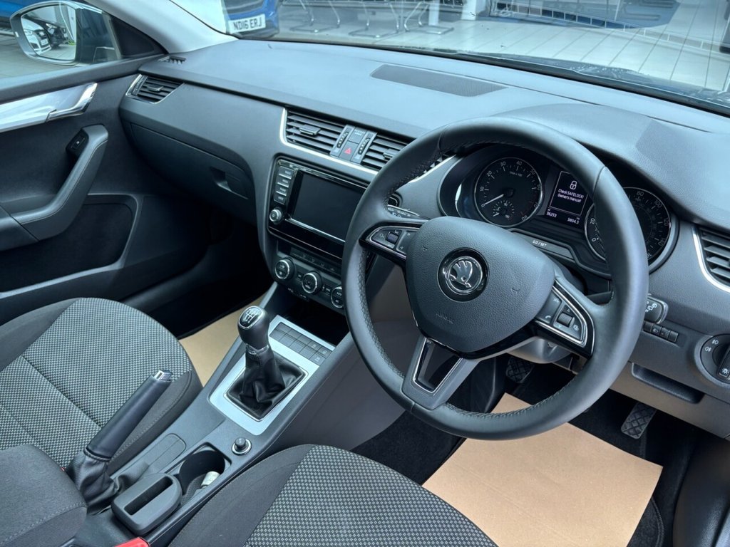 Used Skoda Octavia 2015 for sale - 77133592: Photo 36