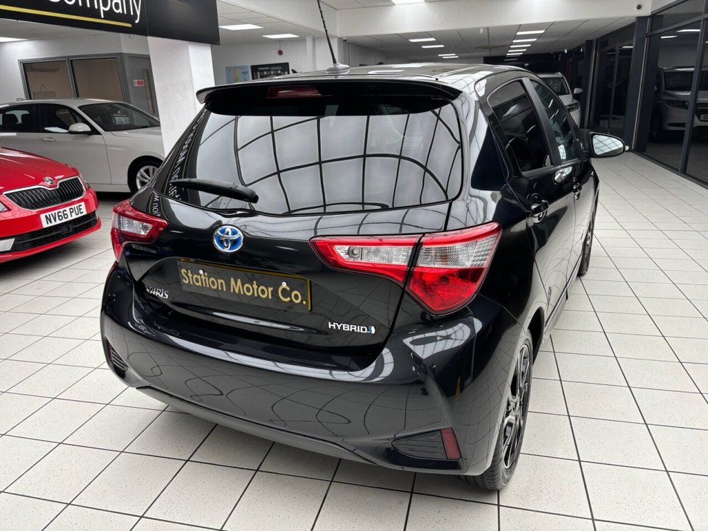 Used Toyota Yaris 2018 for sale - 77534514: Photo 11