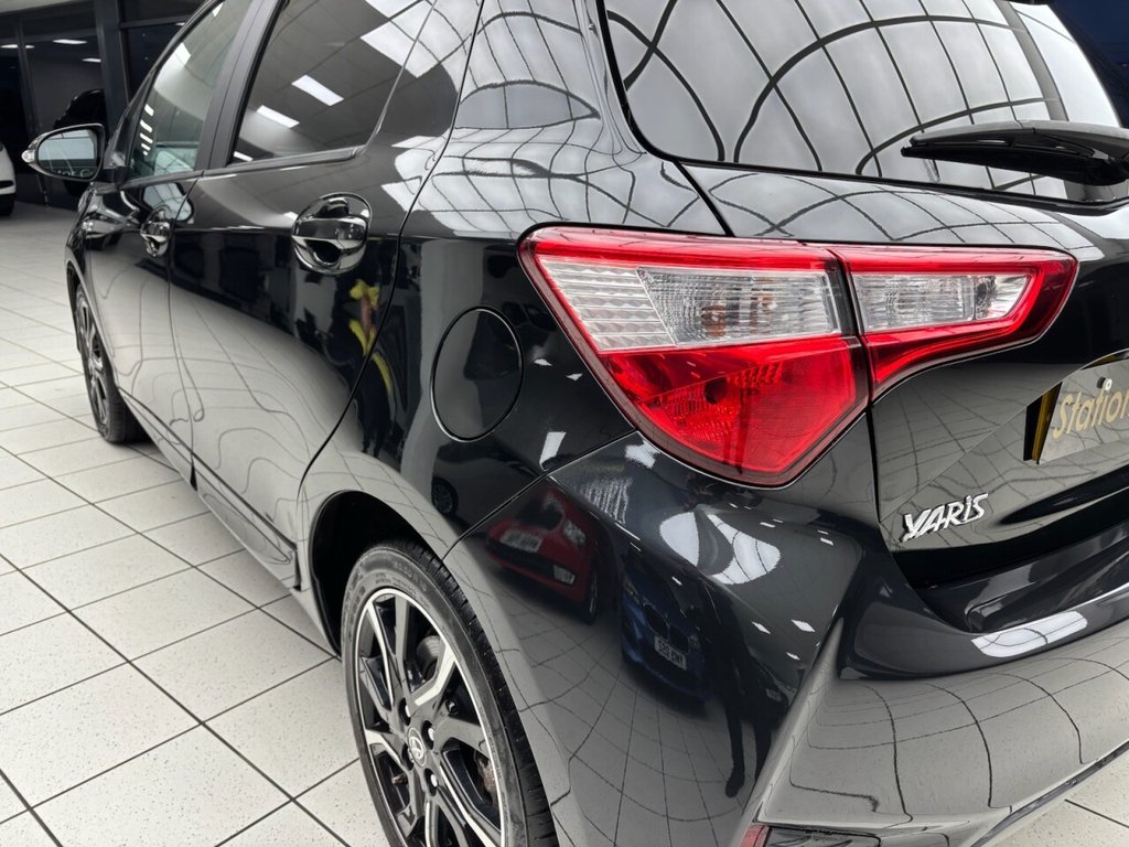 Used Toyota Yaris 2018 for sale - 77534514: Photo 16