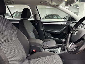 Used Skoda Octavia 2017 for sale - 76730205: Photo