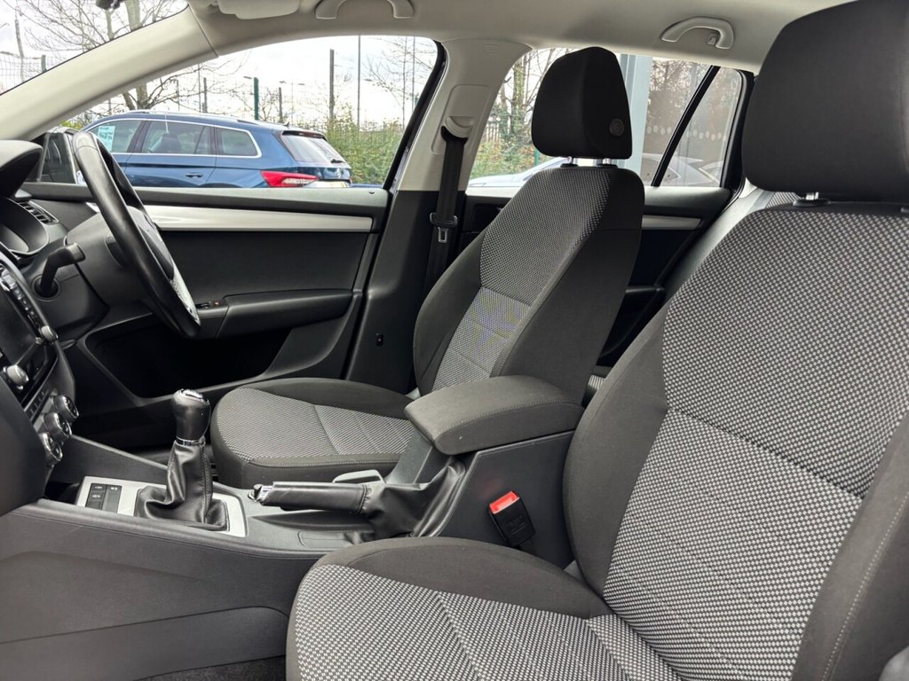 Used Skoda Octavia 2017 for sale - 76730205: Photo 44