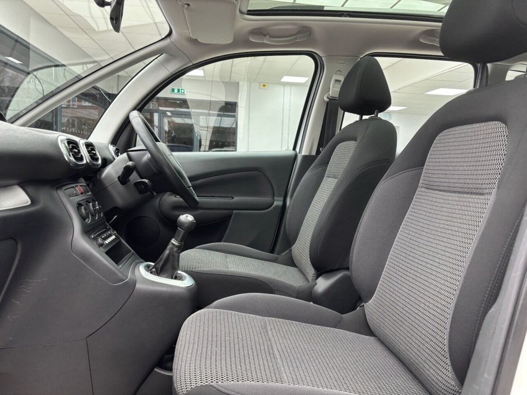 Used Citroen C3 Picasso 2014 for sale - 76730195: Photo 30