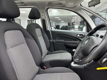 Used Citroen C3 Picasso 2014 for sale - 76730195: Photo