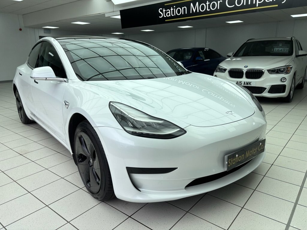 Used Tesla Model 3 2020 for sale - 77693161: Photo 2