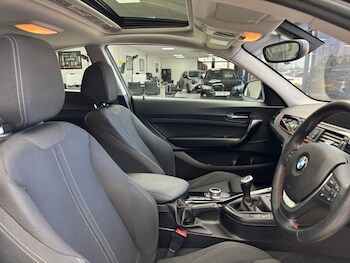 Used BMW 2 Series 2017 for sale - 78330901: Photo