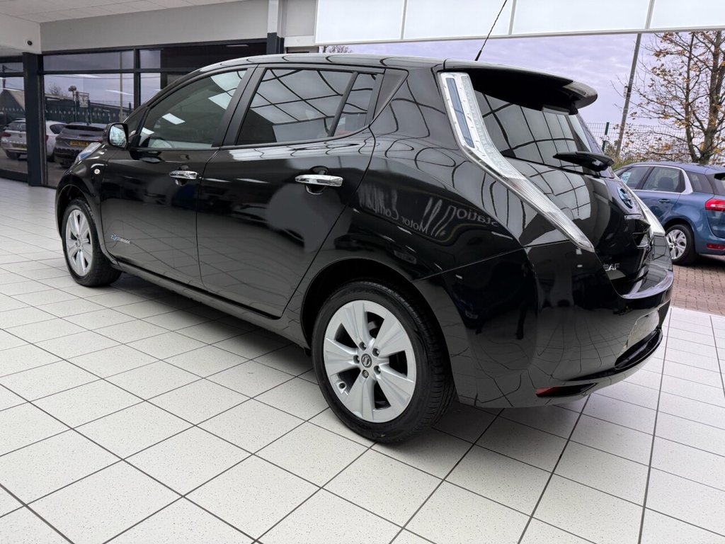 Used Nissan Leaf 2016 for sale - 77642380: Photo 17